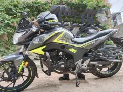 Honda CB Hornet 160R